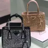 10Asuper Designer Luksusowy temperament Diamondfilled Star Womens Bag telefonu komórkowego 2023 Popularna mini torebka mini torba