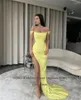 Вечеринка Sparkly Sequin Yellow Romaid Prom с съемным поездом от плечевого складки боковой щель женского вечернего платья