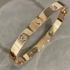 Besigner برغي سوار المجوهرات الفاخرة العلامة التجارية Bangle 18K الذهب مطلي بالتيمون من الفولاذ الماس للنساء للنساء الفضة الأساور الكلاسيكية الحفلات هدية