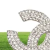Brand Luxurys Design Diamond Brooch Women Crystal Rhinestone Letters Suit Pin Fashion Biżuter