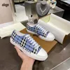 Vintage män tryck check sneakers kvinnor sneaker två-ton bomull gabardine lägenheter tryckt bokstäver ruttning konversation kalvskinn tränare biobaserade gummibotten skor