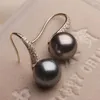 Kolczyki stadnowe Madalena Sarara Diamond Inkrustowany Tahitian Pearl Black High Quality 18 -Keła Złota Luksusowa biżuteria