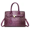 Borse a tracolla da donna all'ingrosso di fabbrica 8 colori atmosfera elegante borsa in pelle goffrata ispessita grande borsa tote moda coccodrillo borse tendenza fibbia oro