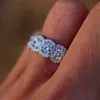 Кольцо-пасьянс, роскошное женское кольцо с большим кристаллом, круглое обручальное кольцо, милое кольцо из серебра 925 пробы с цирконом, винтажное женское обручальное кольцо 231115