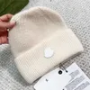 Winter gebreide beanie -ontwerper hoed motorkap geklede herfst Men vrouwen merk brief borduurwerk schedel petten buiten reizen skiën sportmodieuze accessoires