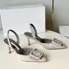 Die besten Marken-Slingbacks. 7,5 cm hohe Damen-Sandalen aus mattiertem Leder mit lässiger Schnallenverzierung. Luxuriöse Designer-Schuhe. Klassischer spitzer Partykleid-Schuh aus Leder