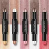 Sombra de olho 1 Pcs Sombra de olho Stick Matte Eyeshadow Impermeável Bicolor Alta Qualidade Dupla Cor Gradien Shimmer Cosméticos Beleza Maquiagem ToolL231115