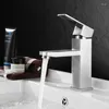 Robinets de lavabo de salle de bains en acier inoxydable 304, robinet de lavabo au-dessus du comptoir surélevé et carré froid