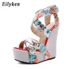 Sapatos de vestido Eilyken verão moda peep toe plataforma sólida cunhas sandália designer de seda impressão flor tecido salto alto feminino 231115