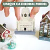 Tuindecoratie Uniek harsdecor Ambachtelijke kathedraal Modellering Chique kerk Delicaat ornament Huis Kerststal