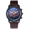 Relojes de pulsera 2023 Reloj Cinturón para hombres Cuarzo Ginebra Ocio Moda Tendencia de negocios para hombres Artículos a granel al por mayor