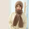 Boinas Invierno Integrado Protección para los oídos Gorro a prueba de viento Bufanda Terciopelo Tejido Grueso Sombrero protector cálido para mamá Mujeres Color sólido