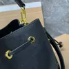 Beuteltasche, Luxus-Handtasche, Designer-Luxus für Damen, modische Umhängetaschen aus kariertem Leder mit Kordelzug, klassische Pop-Umhängetaschen