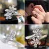 Pierścienie opaski Bling vvs moissanite Pierścień 100% 925 Sterling Designer Style Topaz CZ Modna kobieta wróżka kwiat woda w kształcie gruszki o dh5um