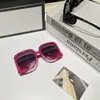 2023 高級デザイナーサングラス女性のためのモデル 8405S デザイナー長方形サングラス高品質スクエア眼鏡女性男性メガネレディースサングラス UV400 ケース付き