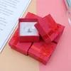 Pudełka biżuterii 24pc pudełka biżuterii pudełko pierścionka biżuteria na małe opakowanie pokrywki ślubne z obudową