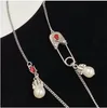 Pendentif Colliers Nouveau conçu Crânes cartes suspendues pendentifs femmes Collier dames Vintage En Laiton Colliers Nacrés Designer