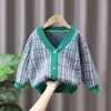 Pullover Frühling und Herbst Mantel Mode V-ausschnitt Mantel Tops Jungen Strickjacke Jungen Kleidung Kinder Stricken Pullover 231115