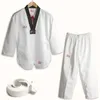 Skyddsutrustning vit taekwondo uniform för tävling daglig träning wtf karate judo dobok kläder barn vuxna unisex kampsport gi 231115