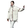Kvinnors jackor designer ny kontrasterande stativ nackkomprimering bomullsrock OS Lös stor version brödman