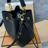 Beuteltasche, Luxus-Handtasche, Designer-Luxus für Damen, modische Umhängetaschen aus kariertem Leder mit Kordelzug, klassische Pop-Umhängetaschen