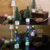 Decorazioni natalizie Mini ornamenti luminosi per alberi Alberi di Natale artificiali Luci che si illuminano al buio per l'illuminazione di feste di un anno Decorazione della casa