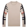 メンズセーター2023秋冬の豪華なデザイナーセーターメンメンズストリートウェアクラシック格子縞のニットクリスマスプルオーバー高品質の男性ニットウェア
