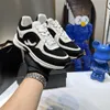 buty designerskie Sneaker Sports But Kobiety luksus retro swobodne zamsz skórzane szwy wielokolorowe trampki wszechstronne zimowe grube podeszwy Zwiększone z pudełkiem