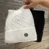 Beanie/Kafatası Kapakları Sevimli Kedi Kulak Kadın Kış Şapkaları Gerçek Tavşan Kürklü Şapka Mektup M Kızın Açık Yürüyüş Bonnet Kalın Sıcak Kafataları Beanies 231115