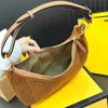 Womens Fluffy Tote Bag Luxury Cashmere Crossbody Shoulder Bags Designes U Shaped Handbag Ladies Wool Shellbags Fashion Suede Underarm Pouch