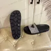 2023 Summer Crystal Diamond Women Slippers Знаменитые логотип.