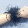 Bracelets de charme Véritable plume d'autruche manchette plumes bracelet pour femmes blanc poignets stylos chemise avec plumes filles fourrure poignets ornement boa plume 231114