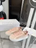 10A Дизайнерские туфли Laurens Women Sneaker Sneaker Кружевые холст тренеры с низким топом платформы платформа повседневная обувь мягкая дышащая кожаная тренер с коробкой