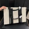 Woody Tote Bag Luxury Designer Totes Женские сумочки для покупок мода нейлоновые бродяга Canvas Большой пляж