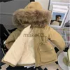 Piumino 2023 Cappotto invernale da bambina Giacca in cotone felpato addensato Neonati maschi Piumino per bambini addensato Parka Capispalla per bambini con cappuccio 2-8 anni J231115