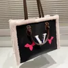 Mody kobiety wełna wełna torba crossbody designer torebka TODDY BUMBAG Fuzzy Fanny Fanny Pack Women Puszone torby na ramię CHD2311147-25 Xrong_Totes