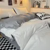 Conjuntos de cama Ultraleve Consolador Conjunto de Cama de Luxo Vendendo Microfibra Quarto Rústico Bonito Estético Roupas de Cama Acessórios