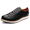 Klänningskor Luxury Men Leather Woven Business Formal Classic Style Bourgogne Black Pointed Toe Lace-Up Oxford 124