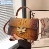 Factory wholesale ladies shoulder bags 10 colors sweet candy-colored embossed leather handbag elegant crocodile mobile phone bag fashion studded handbags 8826#