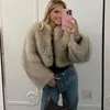 Dames Leer Faux Iconisch Street Fashion Week Luxe Merk Gardient Cropped Bontjas Dames Winter 2023 Cool Girls Fluffy Short Jacket 231114