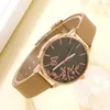 Relógios de pulso Relógio de quartzo de couro feminino moda casual com pulseira de folha de coração oco 5 peças (sem caixa)