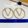 2022 Kvinnor Hoops örhängen Fashion Womens Big Circle Simple Earring Jewelry Luxurys Designer Earrings Letter Stud Earring Wholesale G2203125Z