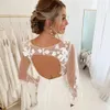 Modern Hollow Back Mermaid Wedding Dresses 3D Appliques 신부 가운 Deep V Neckline Satin Sweep Train Robe de Mariee