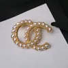 Brooches Designers Jewelry Women Diamond Pearl Brooch Pin Jewelry Accessorie Party Gift5