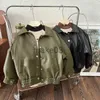 Vestes Garçons veste enfants Boutique vêtements manteau 2023 nouvelle mode automne cuir coréen beau PU couleur unie col rabattu bouton J231115