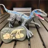 Electricrc Animals RC Dinozaur Raptor Robot Electronic Inteligentny 24G Pilot Muzyka lekka zabawka elektryczna dla dzieci Prezent 231114