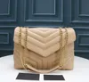 Sac à bandoulière Designer LOULOU de qualité supérieure Matelasse Cuir de veau Y-Quilted Surpiqûres en cuir et doublure en gros-grain Paquet de messages de grande capacité