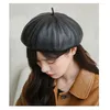 Berets Spring/Winter Real Leather Beret Hat Women Fashion European Pumpkin Painter Caps Female Black/Coffee Go Shopping