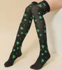 Party Dressing Irish Green Strumps Clover Randiga strumpor över knästrumporna St. Patrick's Day Randiga Silk Socks Gift