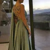 Arabisches olivgrünes muslimisches Abendkleid mit Umhang mit langen Ärmeln Dubai Frauen-Abschlussball-Party-Kleider One-Shoulder-Kleider Elegante Plus-Size-Roben De Mariee 328 328